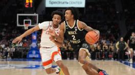 Tennessee Basketball Targets Juke Harris With In Home Visit Amid Transfer Portal Battle