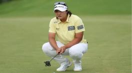 KPMG Women’s PGA final round resumes after weather delay